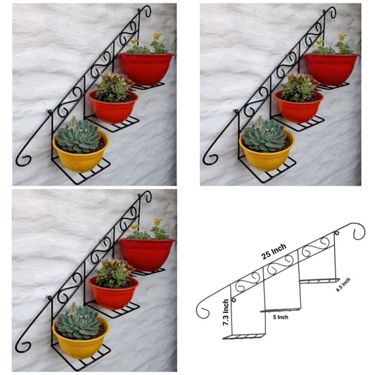 Vintage-Style Metal Plant Holder for Indoor and Outdoor